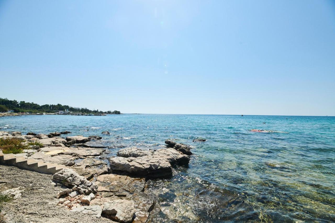 Elia Apartments Savudrija Luaran gambar